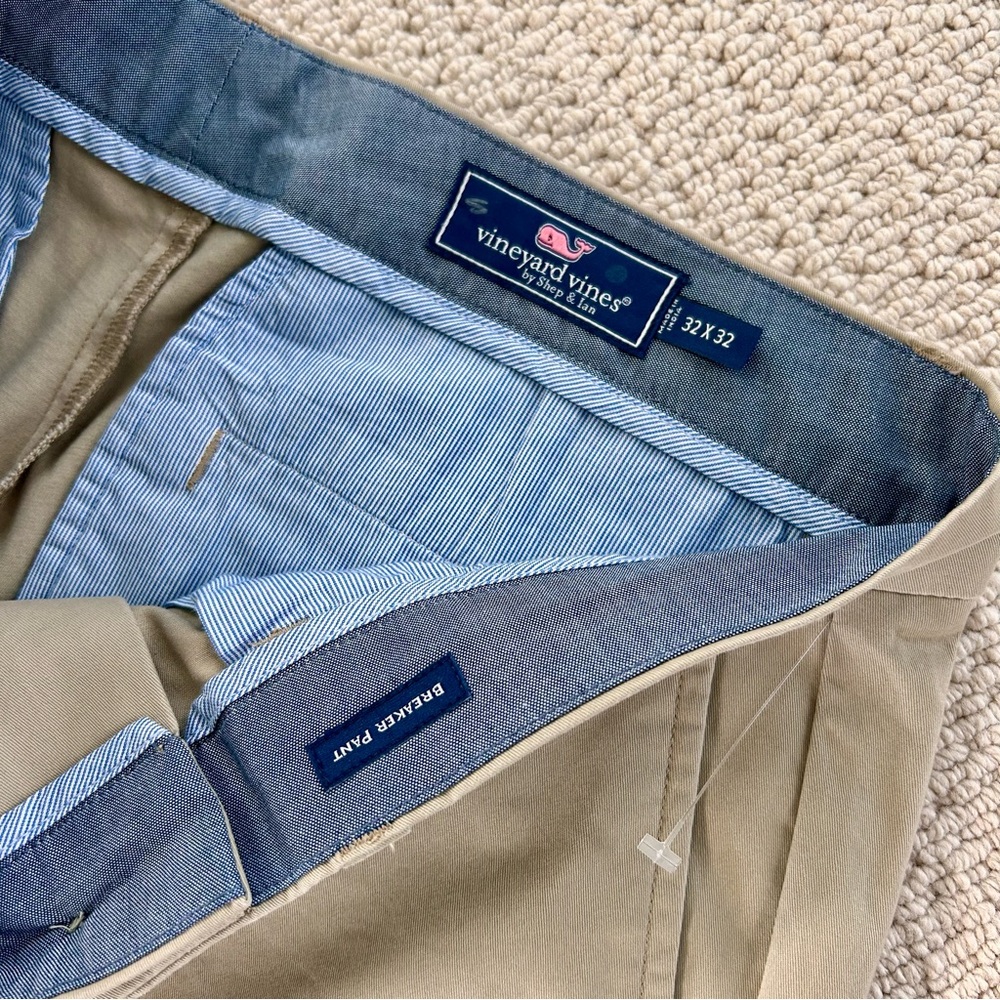 Men’s 32 Waist Vineyard Vines 32”L Tan Lobster Breaker Pants. NWT - Picture 3 of 6